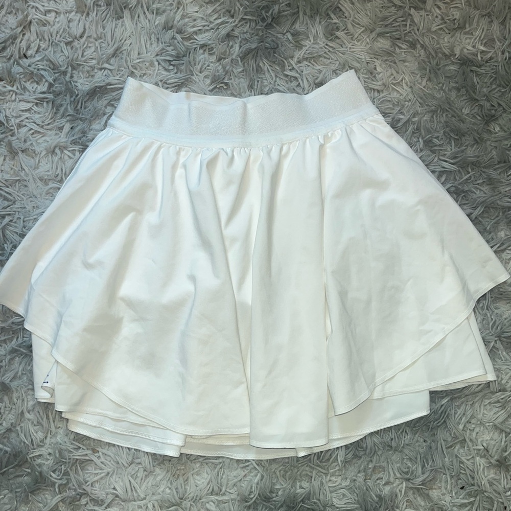 Lululemon Athletica White Court Tival Skirt